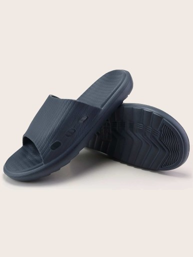 Men Open Toe Textured Slippers