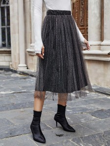 Mesh Overlay Pleated Skirt