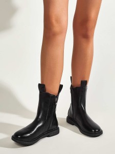 Minimalist Chelsea Boots