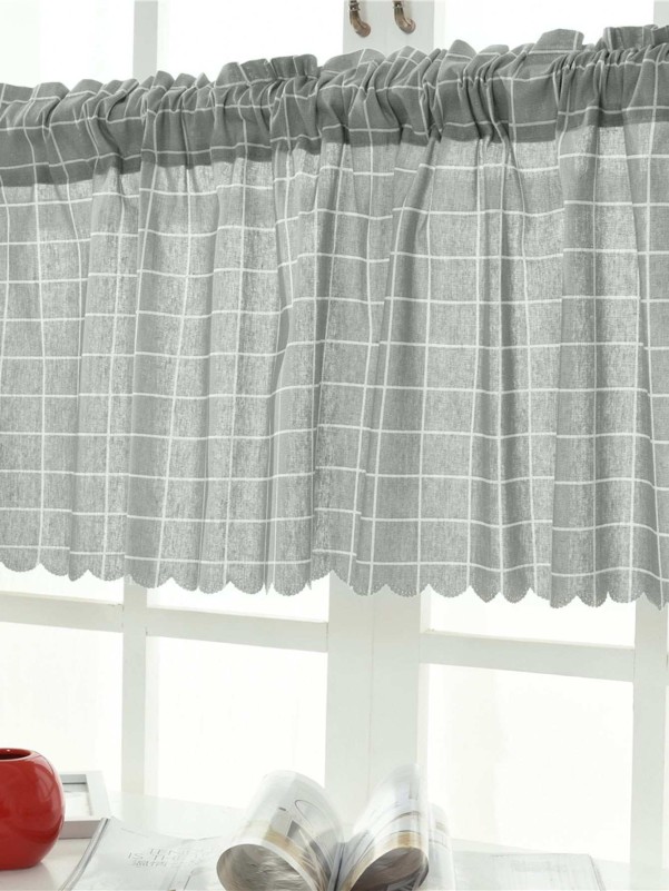 Plaid Pattern Valance