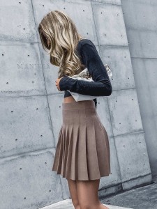 Pleated Knit Skirt