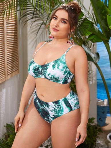 Plus Sea Wave Print Bikini Swimsuit