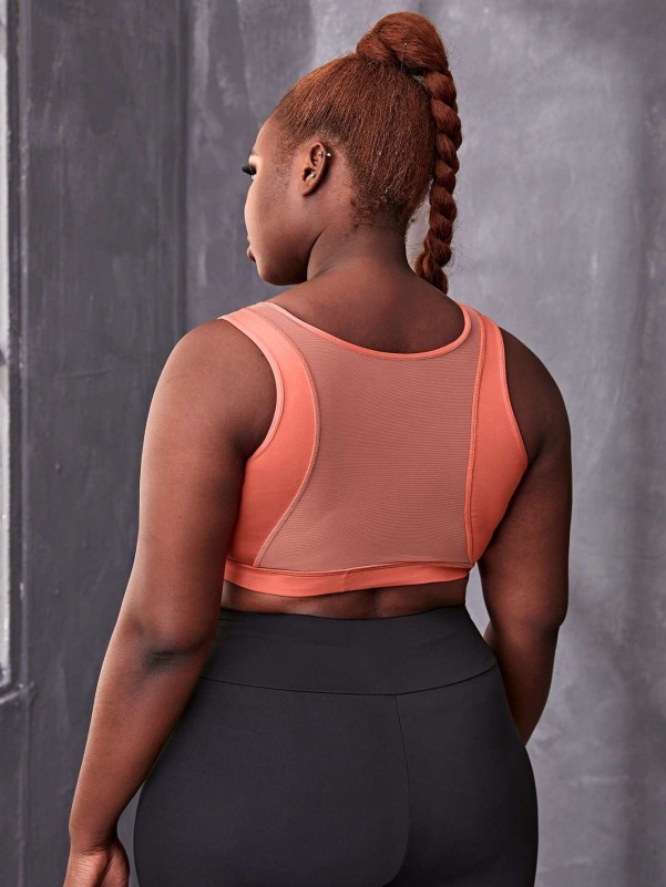 Plus Size Women Light Support Sports Bra Pullover Built Up Yoga Bras Padded Crop  Tank Top Athletic Cami Bralette Stretch, B66-grey, Large : :  Clothing, Shoes & Accessories