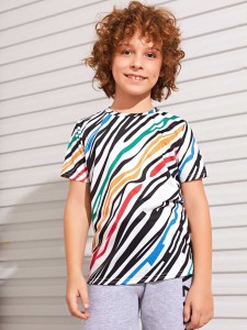 SHEIN Boys Allover Print Tee