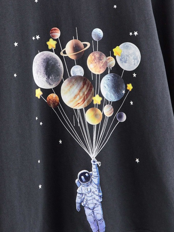 SHEIN Boys Astronaut and Planet Print Top