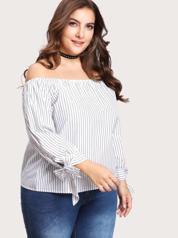 Plus Knotted Cuff Vertical Striped Top