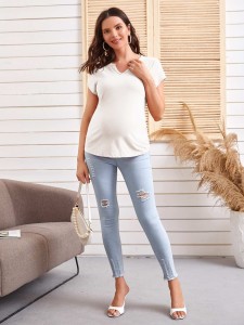 SHEIN Maternity Notched Neck Solid Tee