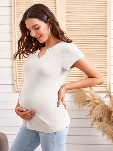 SHEIN Maternity Notched Neck Solid Tee