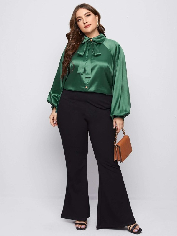 SHEIN Modely Plus Bow Front Pearl Detail Satin Blouse