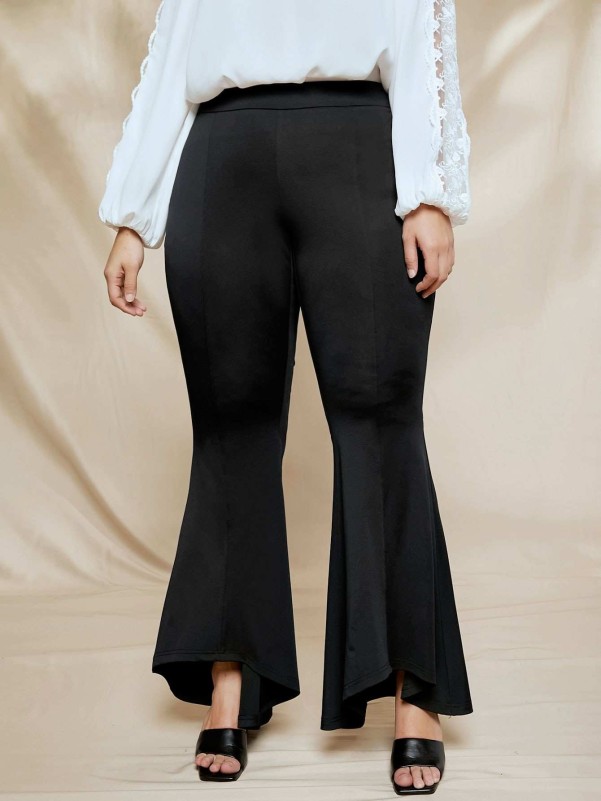 SHEIN Plus Solid Flare leg Pants