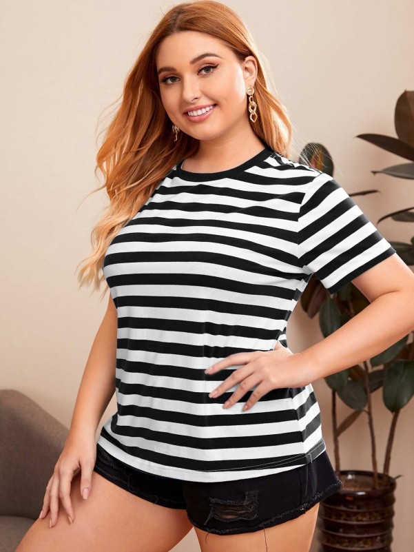 SHEIN Essnce 3pcs Striped Tube Top