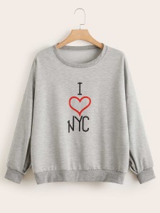 Sweatshirt with heart and letter print