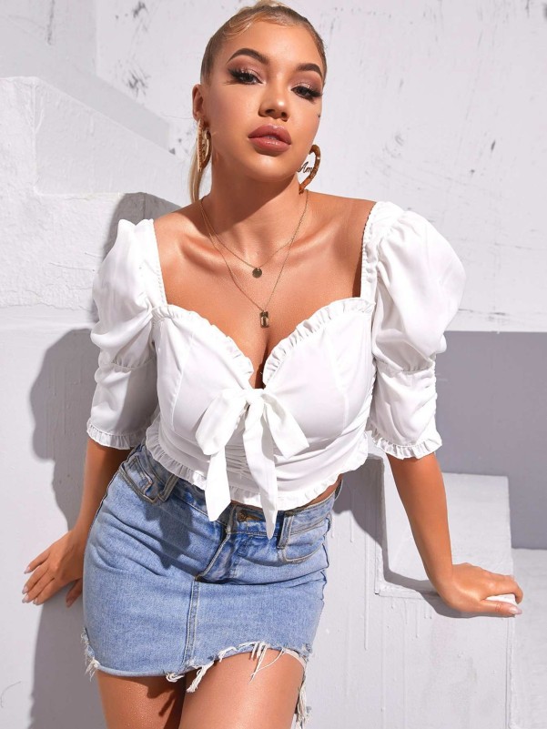 Tie Front Sweetheart Neck Crop Blouse