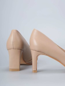 Twist Design Chunky Heeled Court Pumps