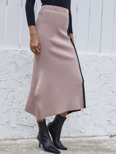 Two Tone Ribbed Knit Skirt