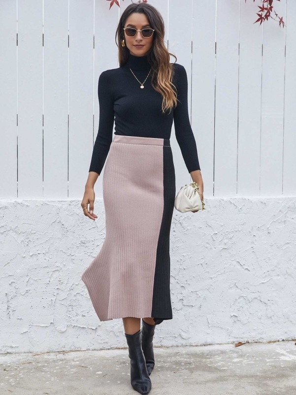Two Tone Ribbed Knit Skirt
