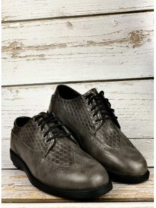 Men's shoes gray black sole