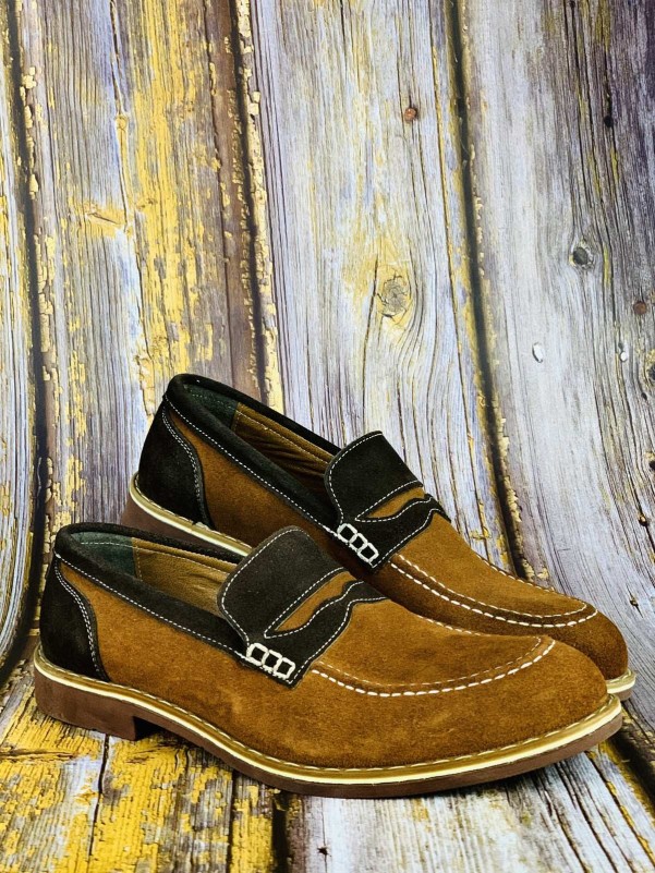 Men's shoes, brown sole