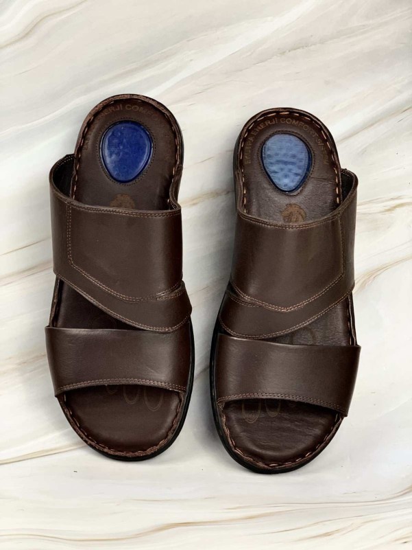 Men's burgundy slippers, medical leather, with silicone at the heel for the comfort of the foot