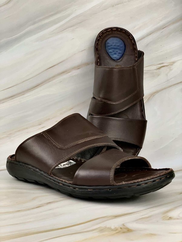 Men's burgundy slippers, medical leather, with silicone at the heel for the comfort of the foot