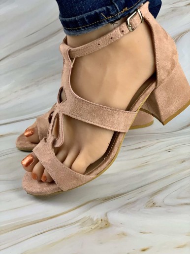 Women's pink leather sandal with stitching mid heel