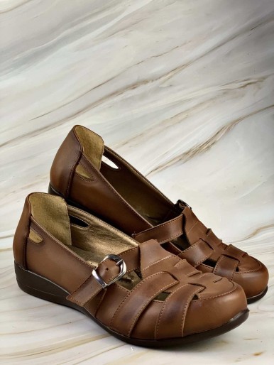 Comfortable brown medical shoes for women