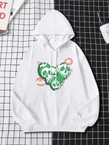 Men's Logo Hoodie With Skull Printed Kangaroo Pocket Drawstring