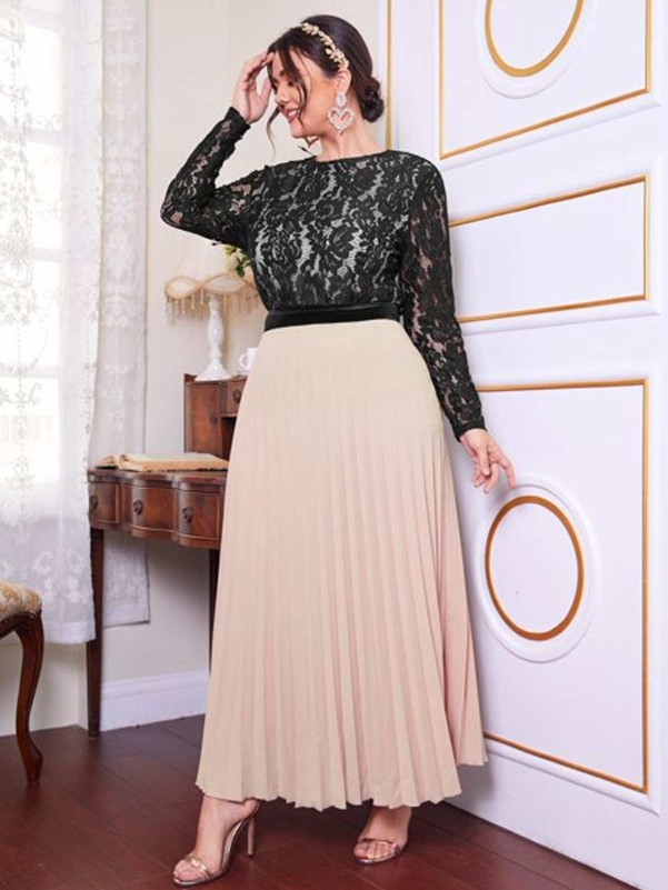 Plus Size Sheer Lace Top Pleated Skirt Set