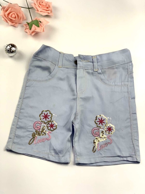 Girls gray jeans shorts with stars