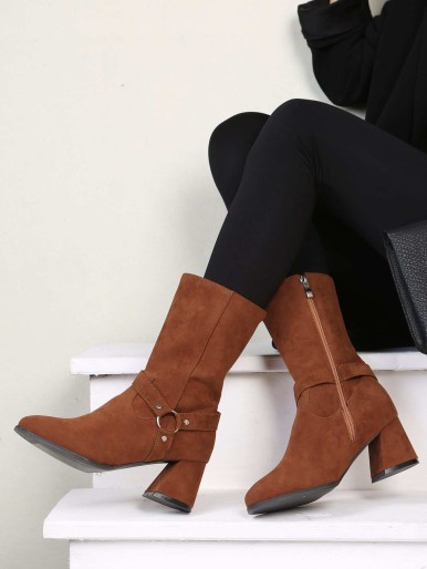 Ring Linked Chunky Heeled Boots