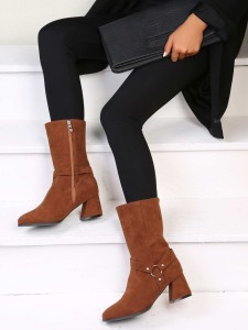 Ring Linked Chunky Heeled Boots