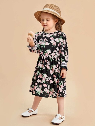 SHEIN Toddler Girls Floral Print Flounce Sleeve Dress
