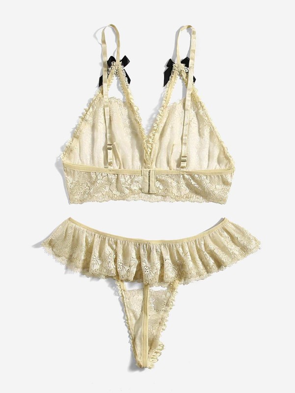 Is That The New Kawaii Contrast Lace Bow Decor Panty ??