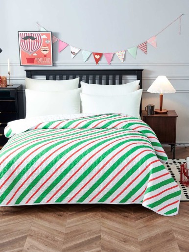Striped Pattern Bedspread