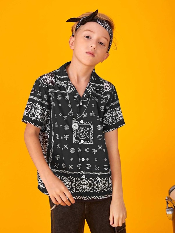 SHEIN Boys Graphic Print Button Up Shirt