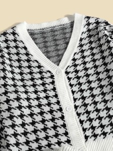 SHEIN طقم كارديجان وتنورة محبوكة بنمط مخطط Houndstooth