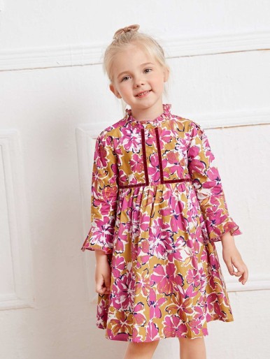 SHEIN Toddler Girls Floral Print Contrast Tape Flounce Sleeve Dress