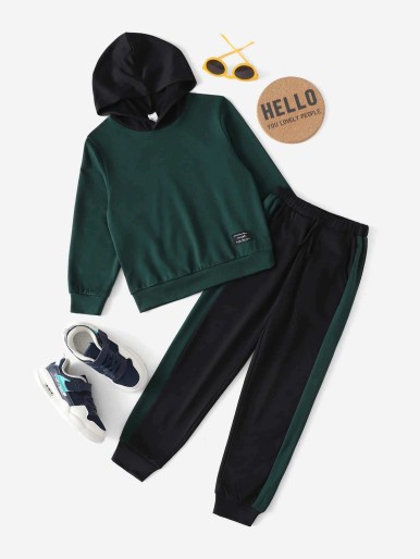 SHEIN Boys Colorblock Slogan Patched Detail Hoodie & Drawstring Waist Sweatpants