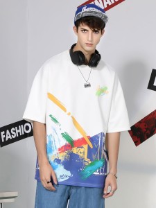 Low -shoulder T -shirt by printing in men's decoration