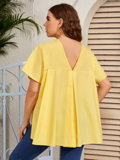 SHEIN Plus V-back Flowy Hem Top