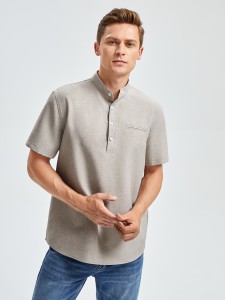 SHEIN Men Curved Hem Solid Polo Shirt