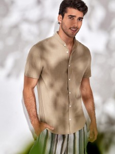 SHEIN Men Single Breasted Solid Shirt