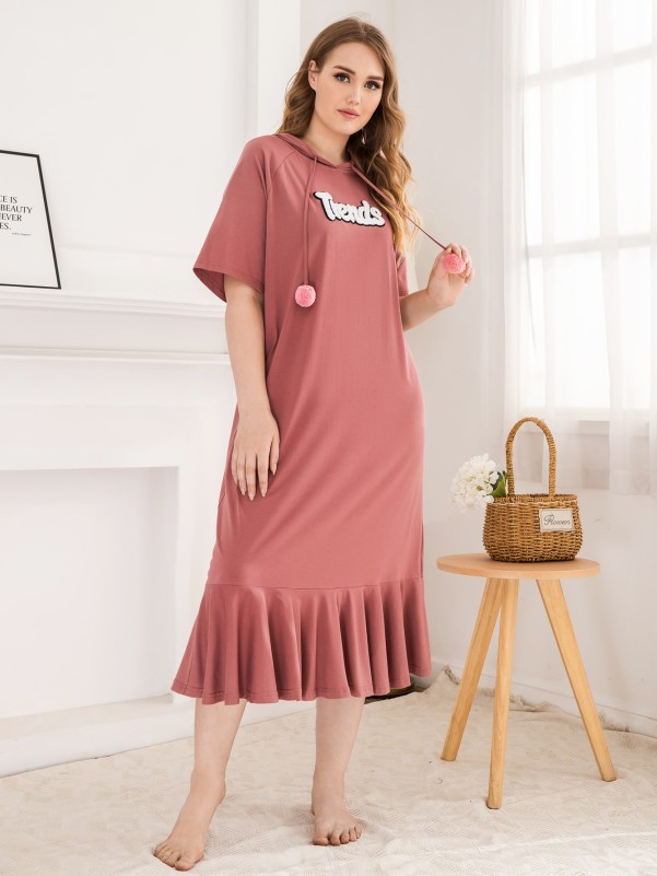 SHEIN Plus Ruffle Hem Raglan Sleeve Hooded Night Dress