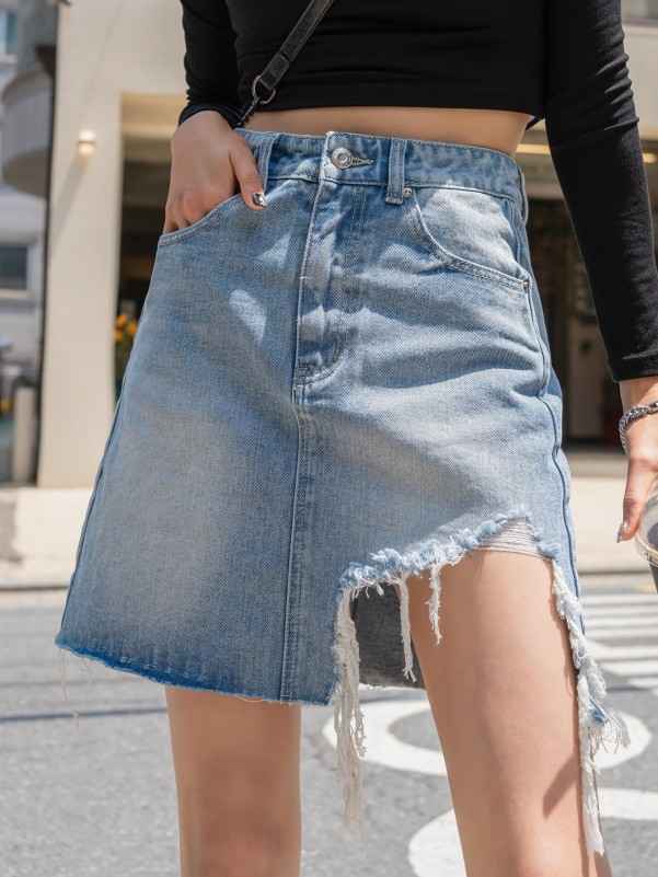 DAZY Raw Hem Ripped Denim Skirt