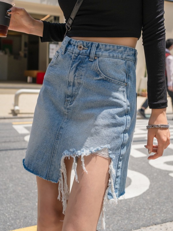 DAZY Raw Hem Ripped Denim Skirt