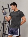 Men Geo Print Sports Tee