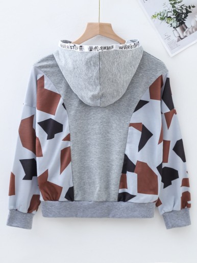 Boys Contrast Geo Panel Drop Shoulder Hoodie