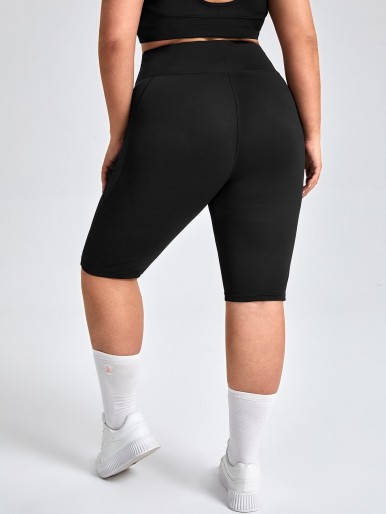 Plus Solid Sports Shorts With Phone Pocket