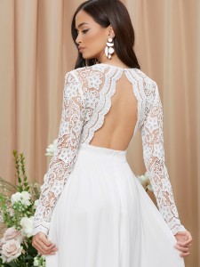 Scallop Edge Open Back Wedding Dress