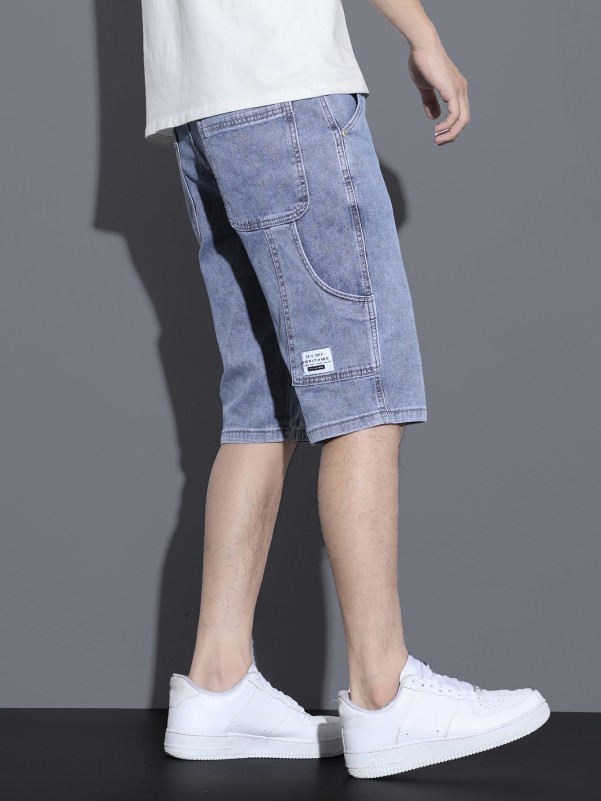 Men Letter Patched Denim Shorts